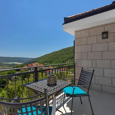 Lazeta Villa Studenci