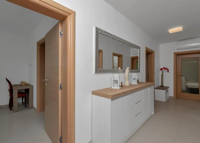 Vila Lazeta Studenci